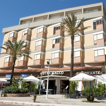 Hotel Sacco Бернальда Экстерьер фото