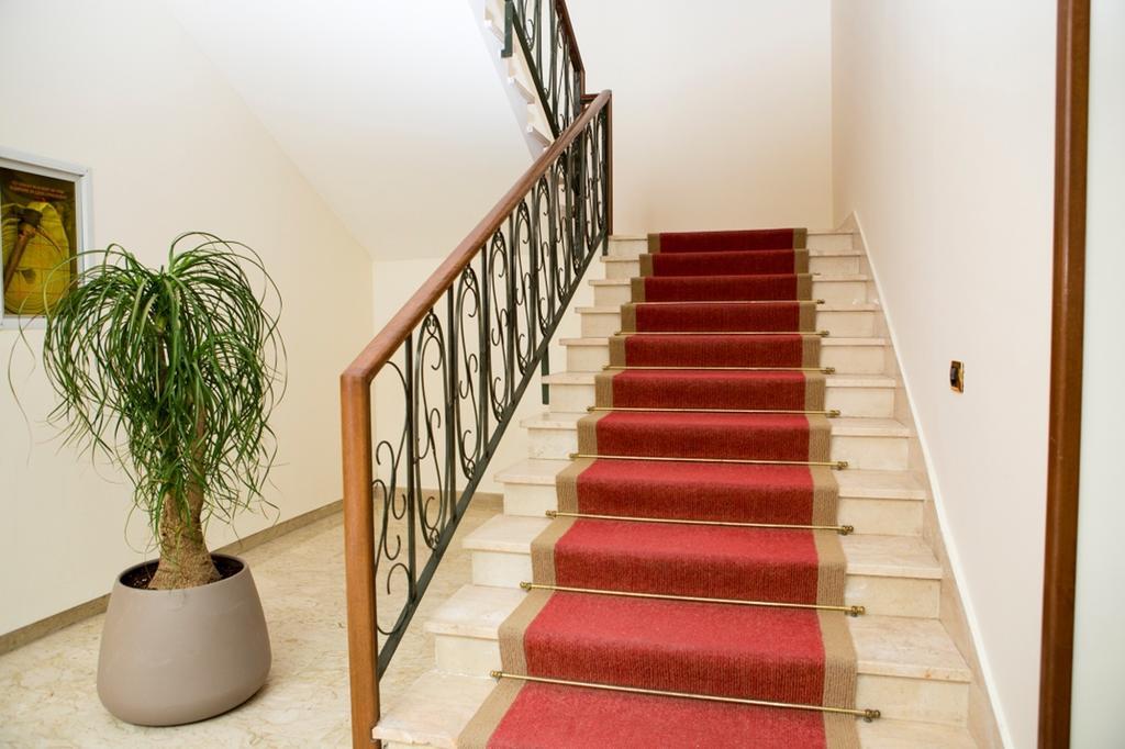 Hotel Sacco Бернальда Экстерьер фото