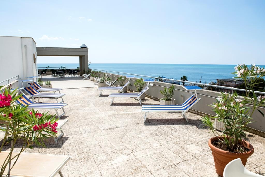 Hotel Sacco Бернальда Экстерьер фото