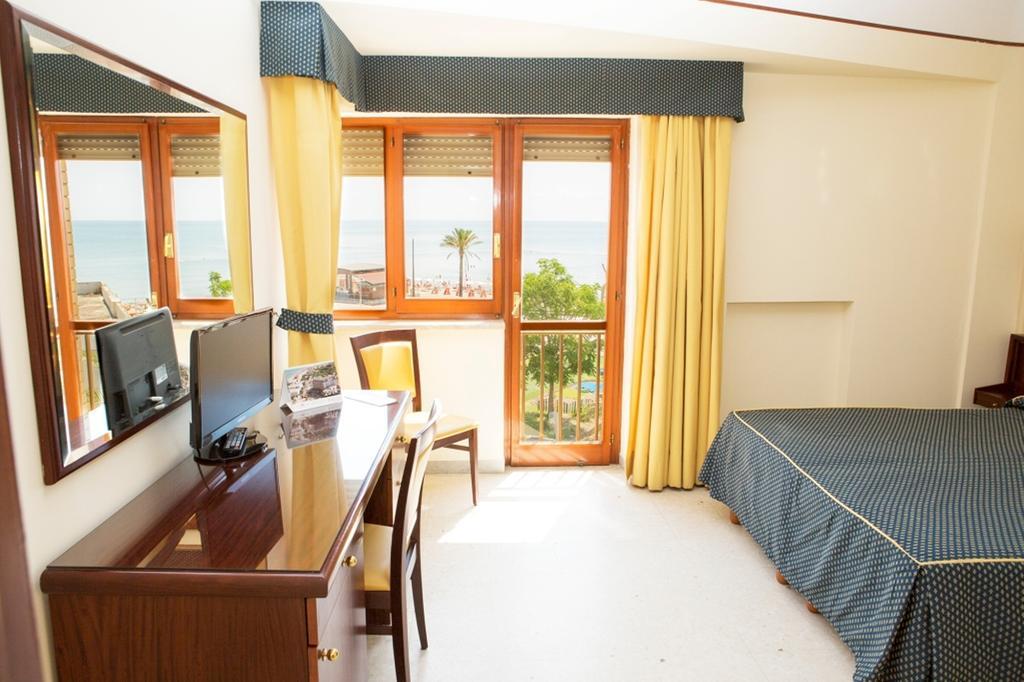 Hotel Sacco Бернальда Номер фото