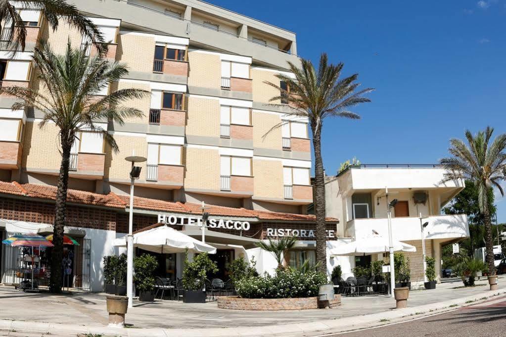 Hotel Sacco Бернальда Экстерьер фото
